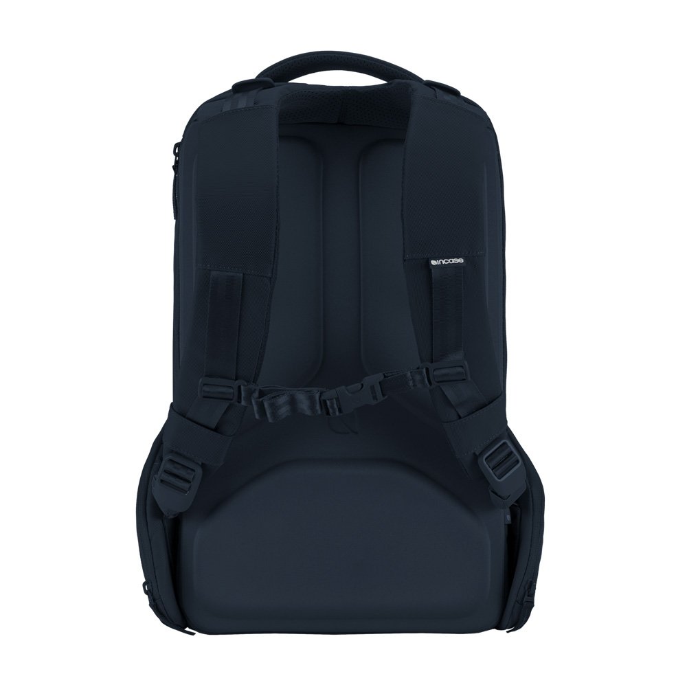 バッグ Incase Icon Backpack 36L ICON Backpack - Incase.com